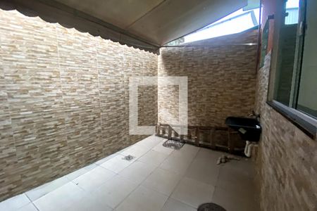 Casa para alugar com 80m², 2 quartos e 1 vagaÁrea de Serviço