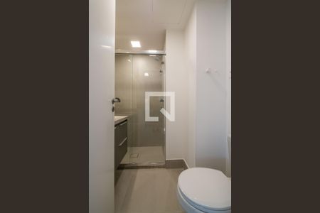Banheiro de apartamento para alugar com 1 quarto, 24m² em Centro Histórico, Porto Alegre