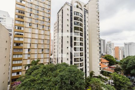 Varanda Vista de kitnet/studio para alugar com 1 quarto, 30m² em Perdizes, São Paulo