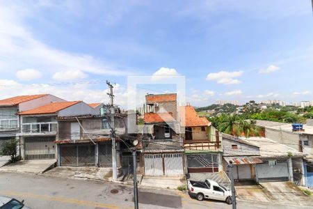 Vista do Quarto 1 de casa para alugar com 2 quartos, 120m² em Cidade Intercap, Taboão da Serra