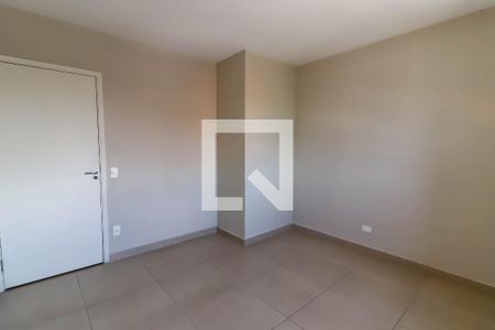 Quarto 1 de casa para alugar com 2 quartos, 120m² em Cidade Intercap, Taboão da Serra