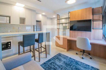 Sala/Cozinha de kitnet/studio para alugar com 1 quarto, 33m² em Centro Histórico, Porto Alegre