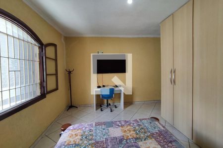 Casa à venda com 250m², 3 quartos e 6 vagasQuarto 2