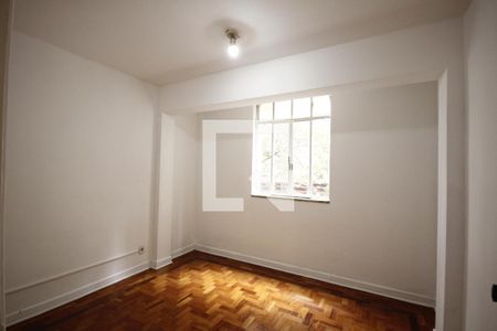 Apartamento para alugar com 210m², 4 quartos e sem vagaQuarto 1