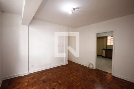 Apartamento para alugar com 210m², 4 quartos e sem vagaCopa