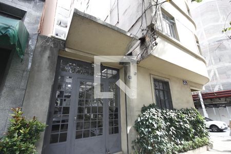 Apartamento para alugar com 210m², 4 quartos e sem vagaFachada