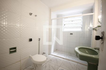 Apartamento para alugar com 210m², 4 quartos e sem vagaBanheiro