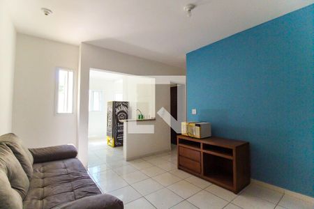 Sala de apartamento para alugar com 2 quartos, 49m² em Vila Miranda, Itaquaquecetuba