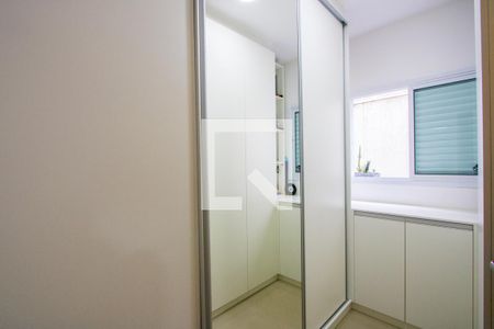 Quarto 2 de apartamento para alugar com 2 quartos, 50m² em Vila Amábile Pezzolo, Santo André