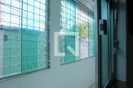 Casa à venda com 50m², 3 quartos e sem vaga Casa à venda com 50m², 3 quartos e sem vagaVista do Quarto 3