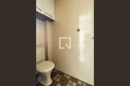 Apartamento para alugar com 68m², 2 quartos e 1 vagaBanheiro de serviço