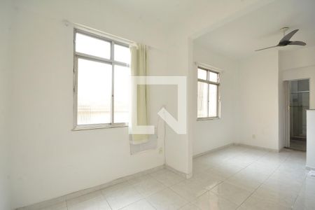 Sala - quarto de kitnet/studio à venda com 1 quarto, 21m² em Catete, Rio de Janeiro