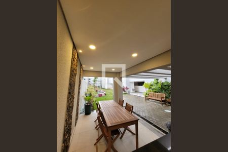 Apartamento para alugar com 39m², 2 quartos e sem vagaÁrea comum - Churrasqueira