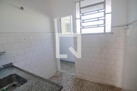Apartamento para alugar com 90m², 2 quartos e sem vagaCozinha