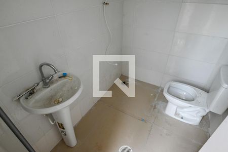 Casa à venda com 310m², 5 quartos e 4 vagasBanheiro de Serviço