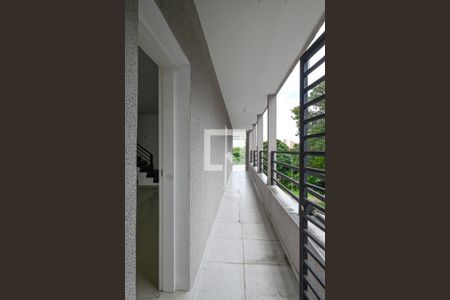 Casa à venda com 310m², 5 quartos e 4 vagasCorredor