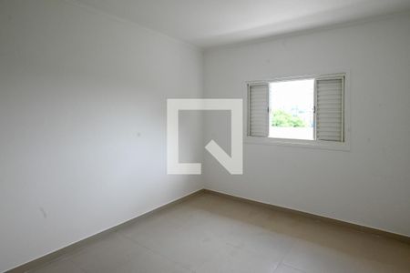 Casa à venda com 310m², 5 quartos e 4 vagasQuarto 2