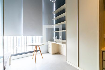 Studio à venda com 30m², 1 quarto e sem vaga Studio à venda com 30m², 1 quarto e sem vagaStudio