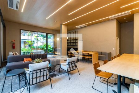 Studio à venda com 30m², 1 quarto e sem vaga Studio à venda com 30m², 1 quarto e sem vagaÁrea comum - Salão de festas