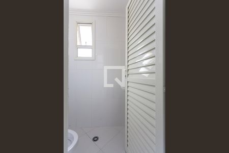 Apartamento para alugar com 100m², 3 quartos e 3 vagasBanheiro de Serviço