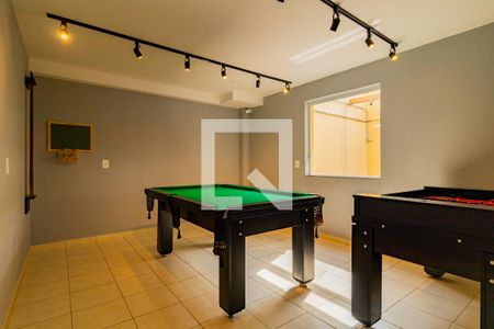 Apartamento para alugar com 42m², 2 quartos e 1 vagaÁrea comum - Salão de festas