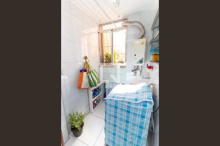 Apartamento à venda com 56m², 3 quartos e 1 vagaÁrea de Serviço