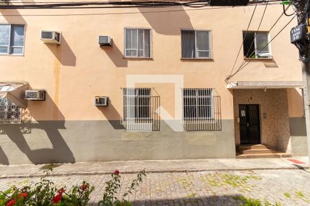 Apartamento à venda com 56m², 3 quartos e 1 vagaQuarto 3 - Vista