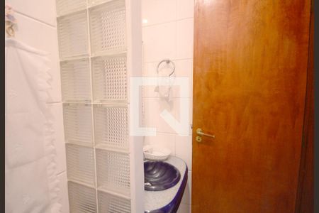 Casa à venda com 460m², 3 quartos e 4 vagas Casa à venda com 460m², 3 quartos e 4 vagasLavabo