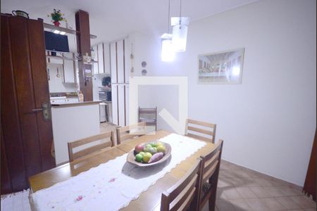 Casa à venda com 460m², 3 quartos e 4 vagas Casa à venda com 460m², 3 quartos e 4 vagasCozinha