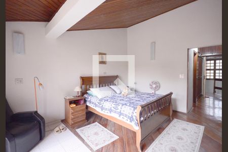 Casa à venda com 460m², 3 quartos e 4 vagas Casa à venda com 460m², 3 quartos e 4 vagasQuarto 4 - Suite