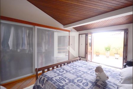 Casa à venda com 460m², 3 quartos e 4 vagas Casa à venda com 460m², 3 quartos e 4 vagasQuarto 4 - Suite