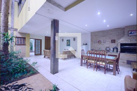 Casa à venda com 460m², 3 quartos e 4 vagas Casa à venda com 460m², 3 quartos e 4 vagasÁrea de Lazer