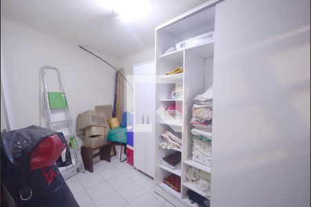 Casa à venda com 460m², 3 quartos e 4 vagas Casa à venda com 460m², 3 quartos e 4 vagasQuarto 6 - de serviço