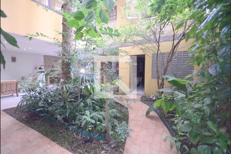 Casa à venda com 460m², 3 quartos e 4 vagas Casa à venda com 460m², 3 quartos e 4 vagasÁrea Verde