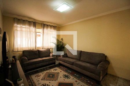 Sala de estar de casa à venda com 3 quartos, 149m² em Jardim Ernestina, São Paulo