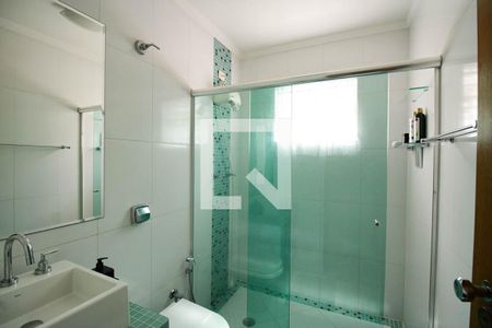 Casa à venda com 149m², 3 quartos e 2 vagas Casa à venda com 149m², 3 quartos e 2 vagasBanheiro