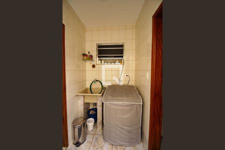 Casa à venda com 149m², 3 quartos e 2 vagasÁrea de Serviço