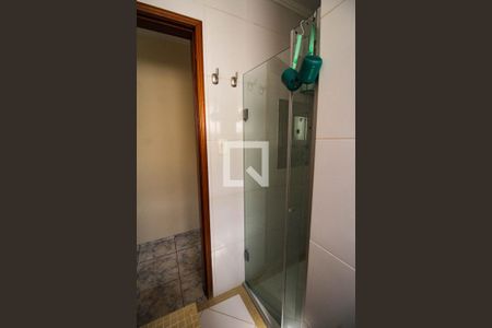 Casa à venda com 149m², 3 quartos e 2 vagas Casa à venda com 149m², 3 quartos e 2 vagasBanheiro da Suíte 1