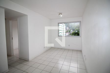 Apartamento à venda com 51m², 2 quartos e 1 vagaSala