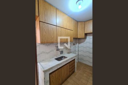 Apartamento para alugar com 70m², 3 quartos e sem vaga Apartamento para alugar com 70m², 3 quartos e sem vagaCozinha