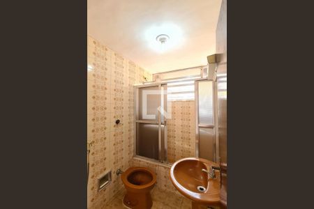 Apartamento para alugar com 70m², 3 quartos e sem vaga Apartamento para alugar com 70m², 3 quartos e sem vagaBanheiro