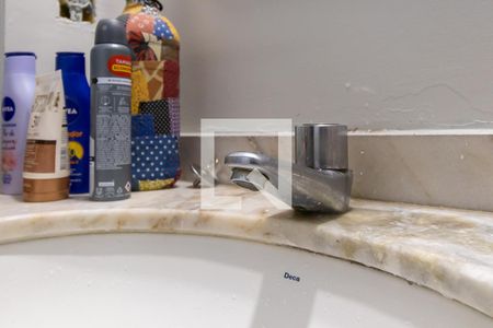 Apartamento à venda com 68m², 3 quartos e 2 vagasBanheiro - Torneira