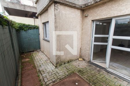 Apartamento para alugar com 56m², 1 quarto e sem vagaQuintal