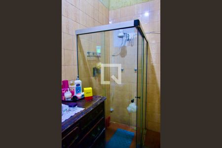 Casa à venda com 300m², 6 quartos e 2 vagasSuíte banheiro 