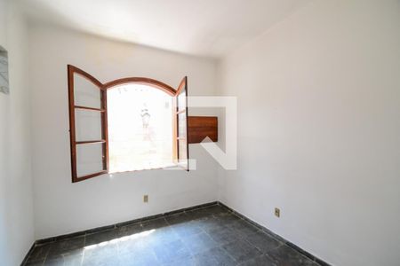 Casa à venda com 250m², 3 quartos e 2 vagas Casa à venda com 250m², 3 quartos e 2 vagasQuarto 2