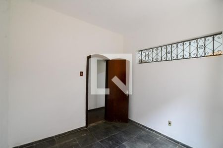 Casa à venda com 250m², 3 quartos e 2 vagas Casa à venda com 250m², 3 quartos e 2 vagasQuarto 2