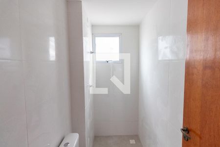 Apartamento à venda com 45m², 2 quartos e sem vagaBanheiro
