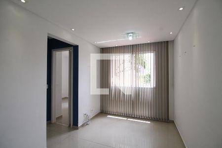 Sala de apartamento para alugar com 2 quartos, 42m² em Vila Talarico, São Paulo