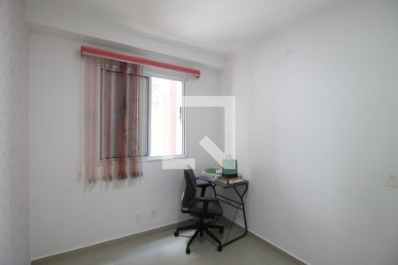 Quarto 1   de apartamento para alugar com 2 quartos, 42m² em Vila Talarico, São Paulo