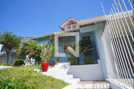 Casa à venda com 125m², 3 quartos e 2 vagasPátio